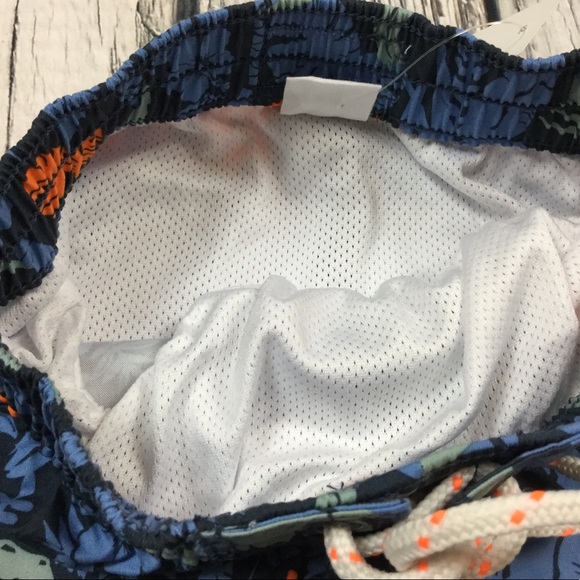 Gap Boys 12 18 Months Dinosaur Swimsuit Swim Trunks - Picture 4 of 5